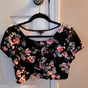 EUC Express floral crop top sz large